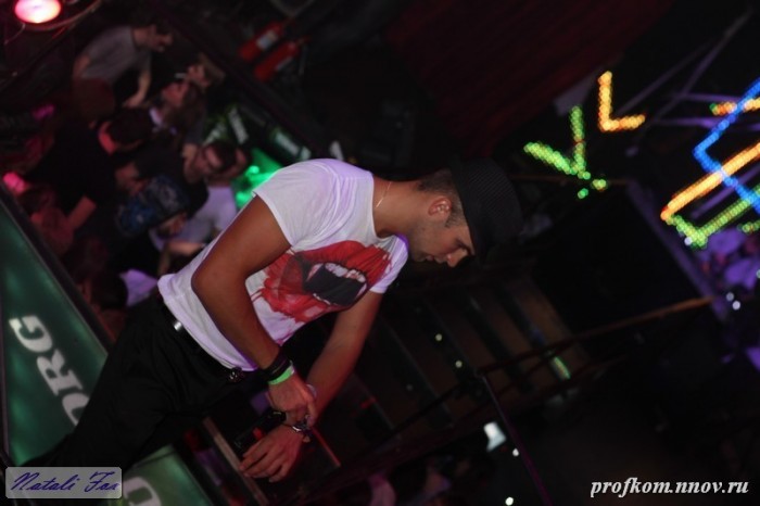 BLACK to the FTF  044