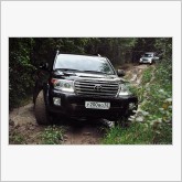 Toyota LC200 + LC200 Arctic Truck