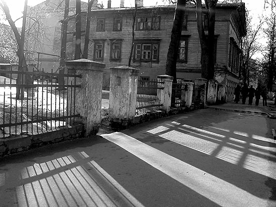31.03.2004