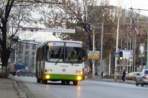 С 1 октября произойдет повышение стоимости проезда в социальных автобусах.