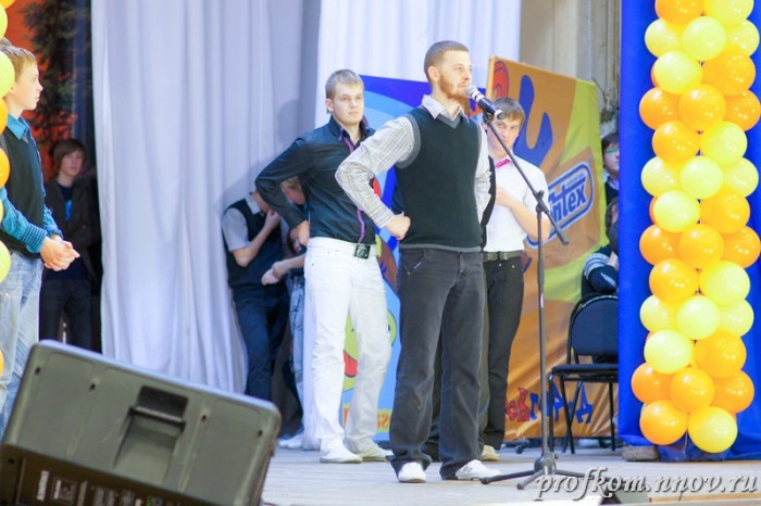 КВН 107
